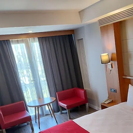 Park Hotel