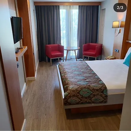 Park 4* Esmirna