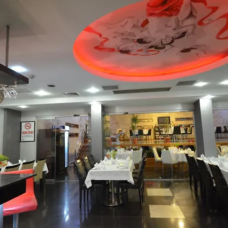 ホテル Park イズミル