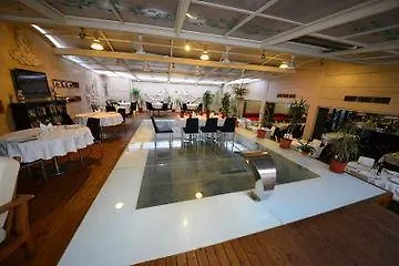 Park Hotel