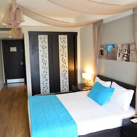 Park ホテル イズミル