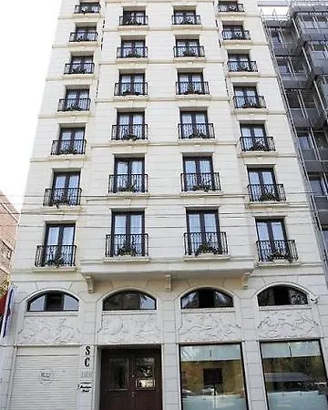 ホテル Park イズミル