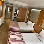 Park 4*